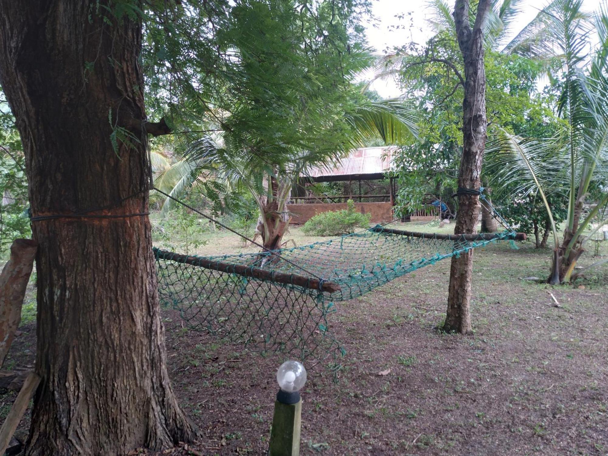 Soma Cabana, Homestay & Restaurant Tangalle Exterior foto