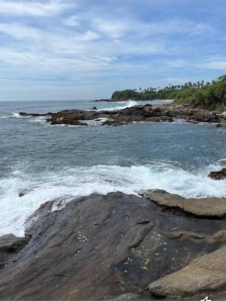 Soma Cabana, Homestay & Restaurant Tangalle Exterior foto